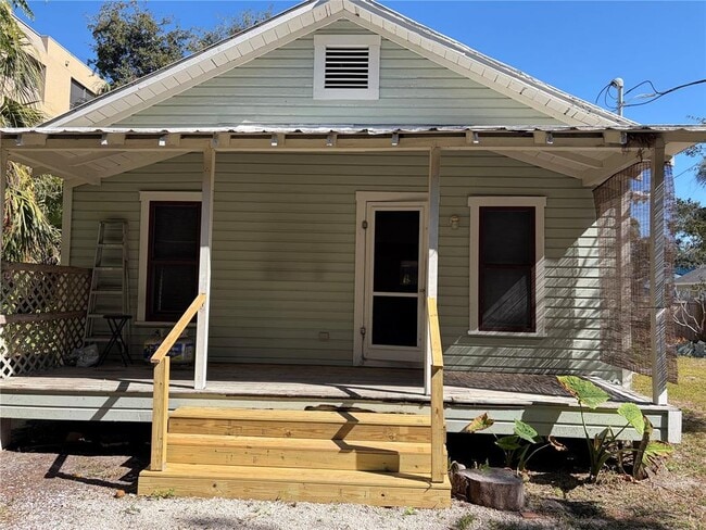 Building Photo - 1551 7th St