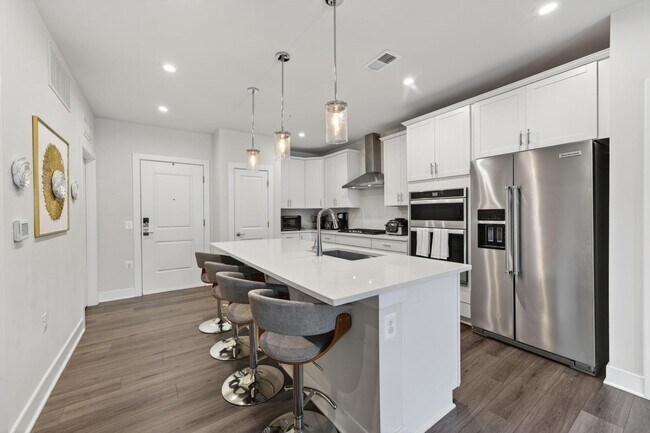 Photo - 102 St Ives Pl