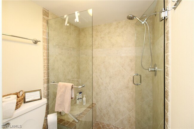 Photo - 3443 Gulf Shore Blvd N Unidad 213
