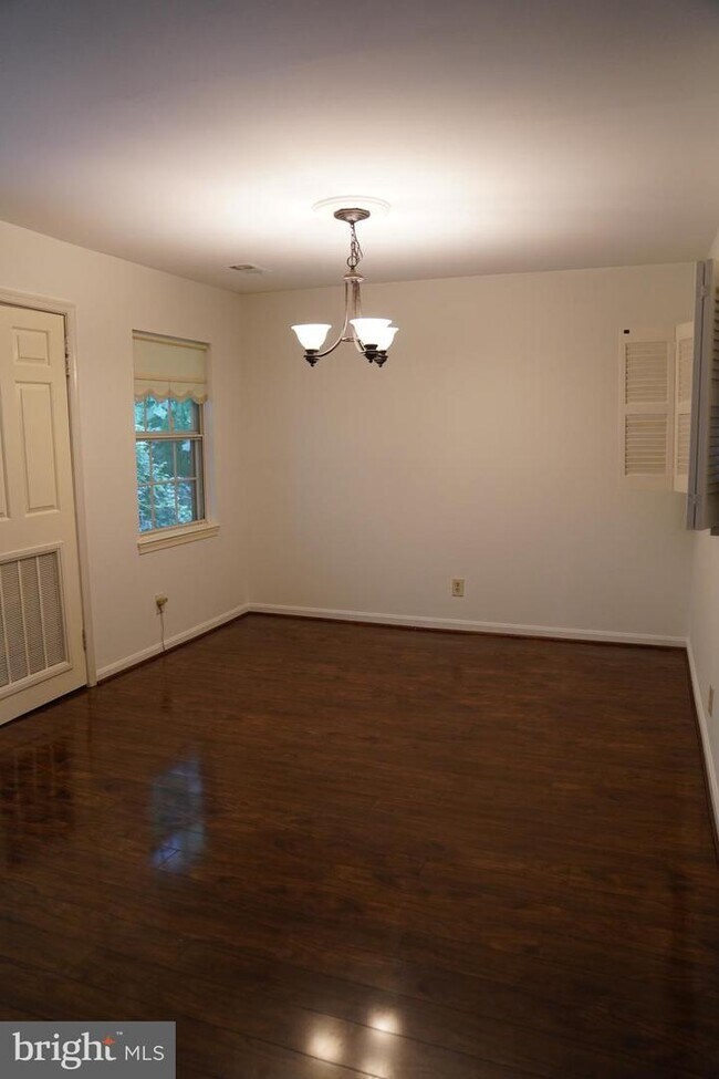 Photo - 10462 Parthenon Ct