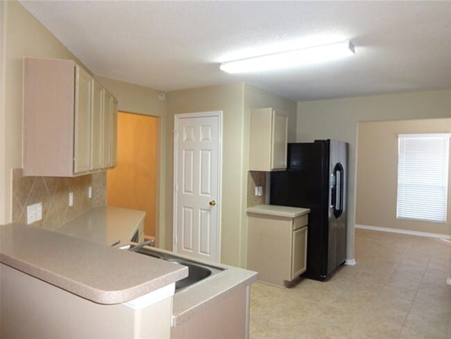 Photo - 19515 Providence Shore Way