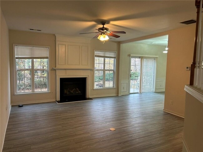 Photo - 2063 Hailston Dr NW