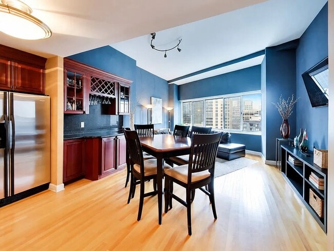 Building Photo - 211 E Ohio St Unit APT 2903