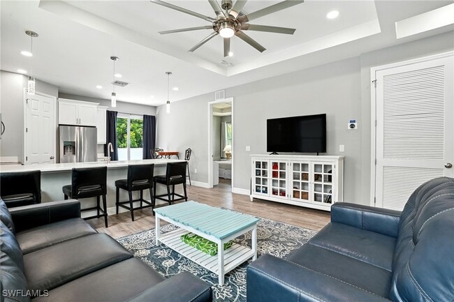 Photo - 10140 Carolina St