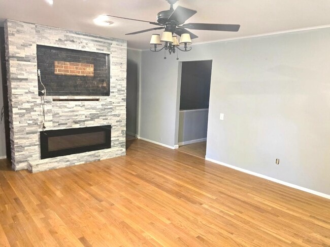 Photo - 13032 Old Farm Dr