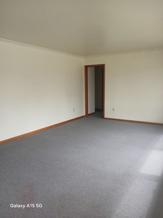 Photo - A charming 3 Bed 1 1/2 Bath House