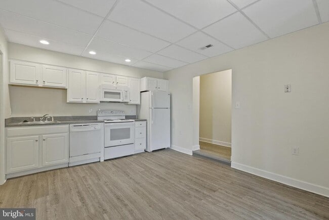 Photo - 28 Liberty St