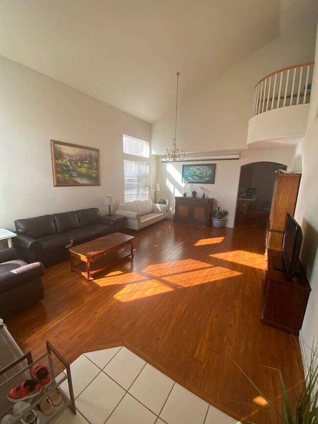 Photo - 1245 Mayberry Ln