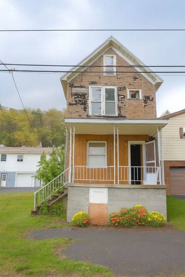 Building Photo - 308 1st Ave Rental