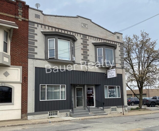 Building Photo - ad108 Unit 112