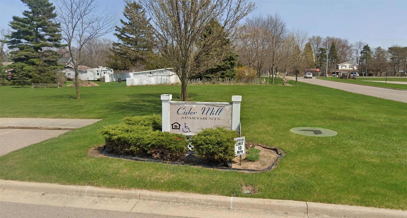 Photo - 1850 Babcock St