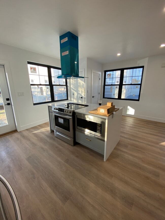 Photo - 178 Hancock St Unidad Rear