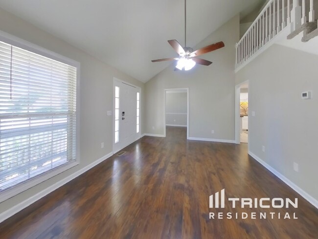 Photo - 1012 Blue Ridge Pkwy