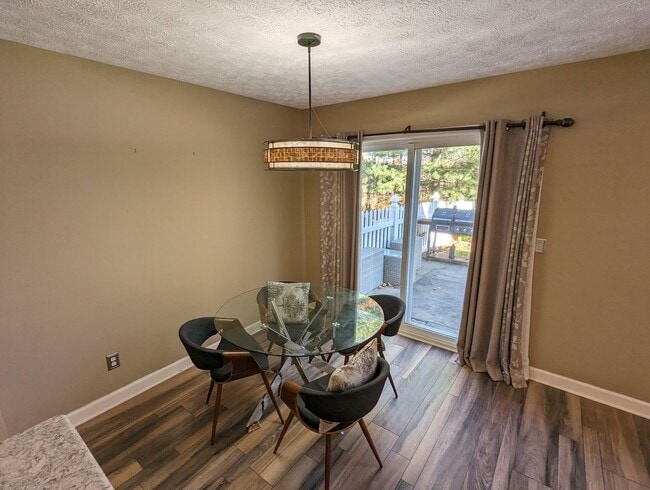 Photo - Luxurious 4 Bed, 2.5 Bath Home in Pin Oak Preserve, Avon