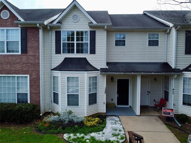 Building Photo - 130 Hawkeye Ln NW Rental