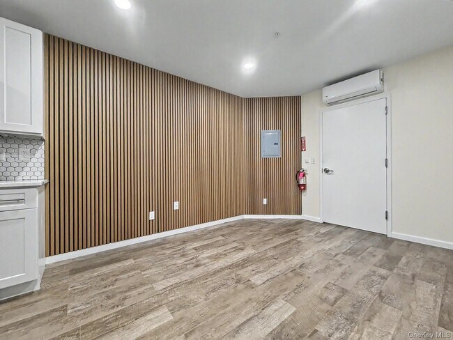 Photo - 45 Front St Unit 3B