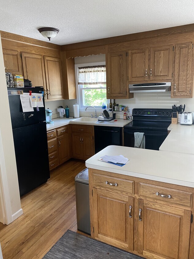 Photo - 5 Sunnyside Ave