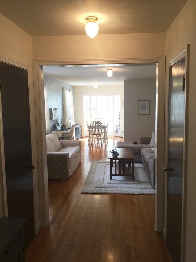 16th Street Apartments