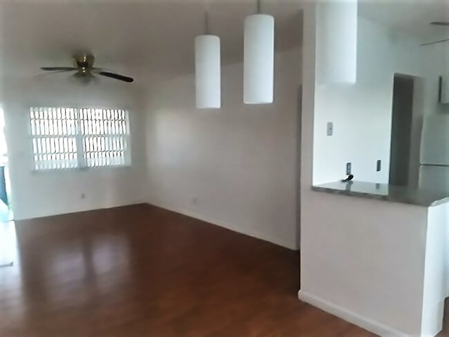 Building Photo - 7401 Pines Blvd Unit 209 Rental