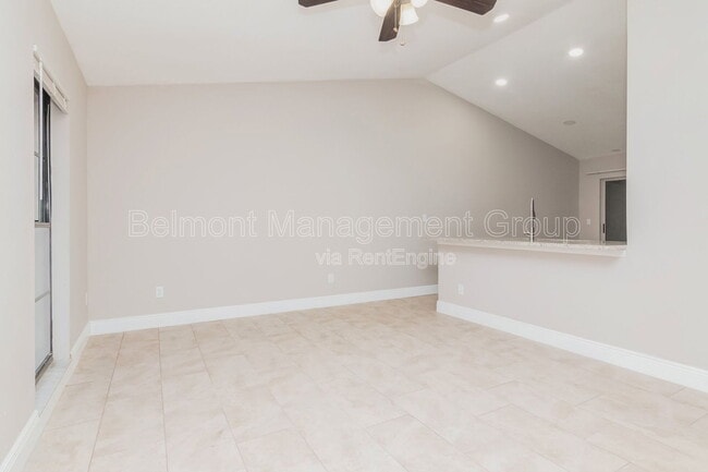 Photo - 1848 Bonneville Dr