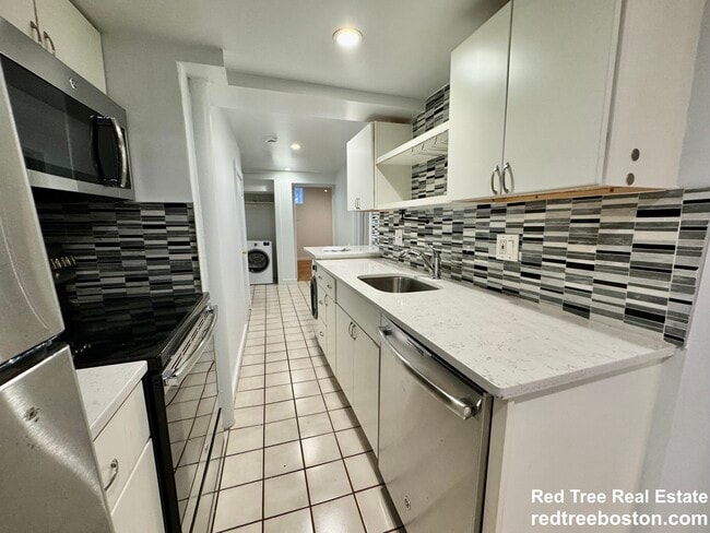 Photo - 145 Chiswick Rd Unit 8
