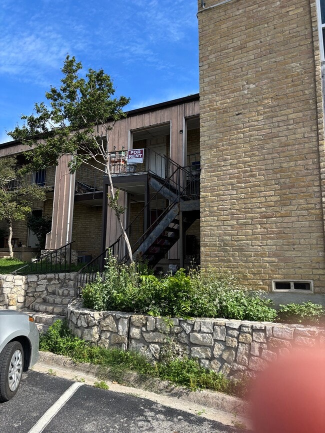Photo - 6012 Westridge Ln Unit 610