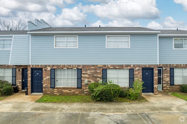 Photo - The Meadows on Main