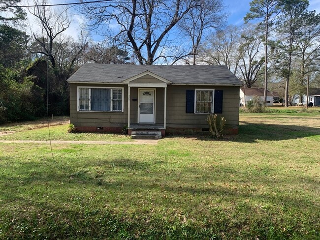 Building Photo - 375 Columbus St