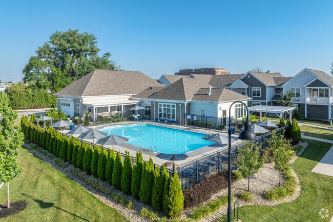 Liberty Summit - Liberty Summit Apartments