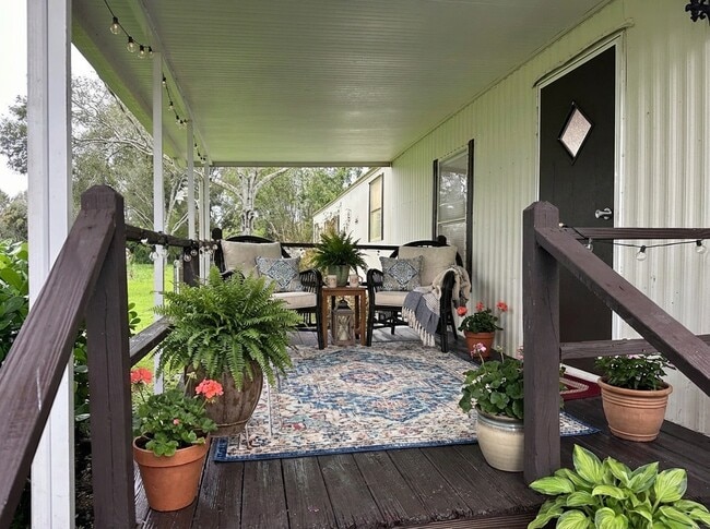 Building Photo - 4823 NW 27th St