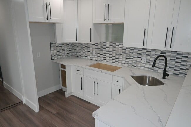 Photo - 3564 Ruth St Unit 2