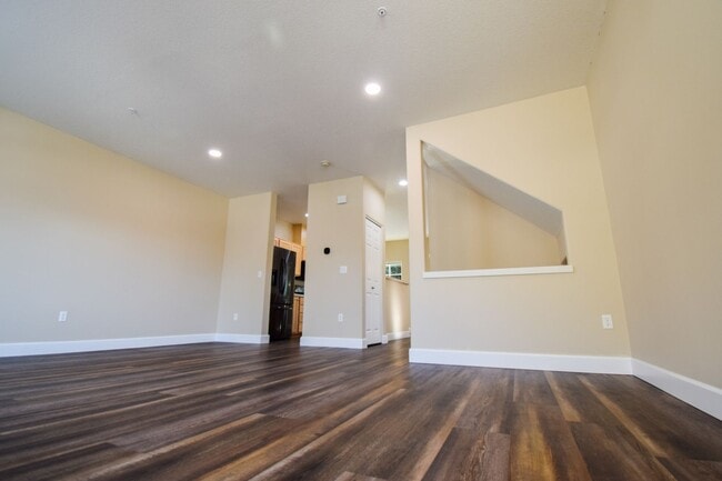 Photo - 10735 SW Canterbury Ln