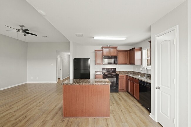 Photo - 7126 Montclair Peak Ln