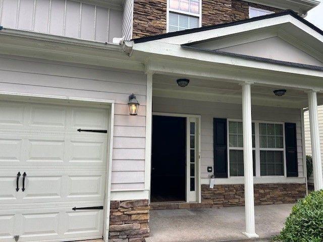 Photo - 6905 White Walnut Way