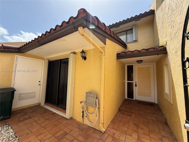 Photo - 3873 Alcantara Ave