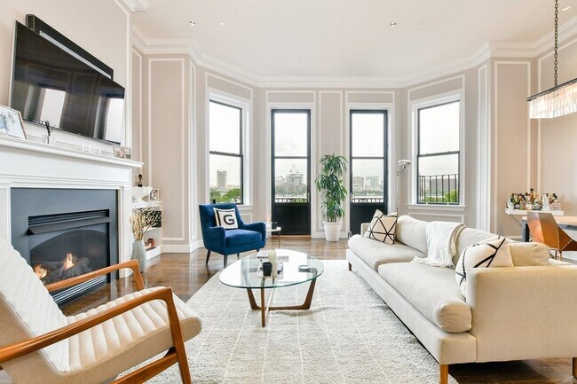 Photo - 298 Beacon St Unidad 3