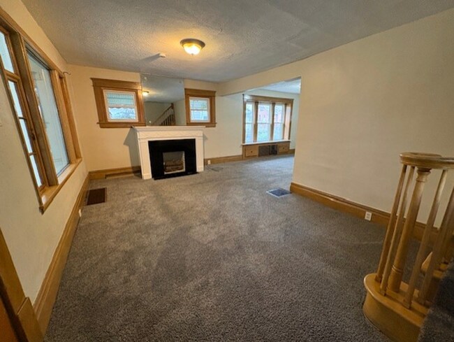 Photo - Now Leasing: 4-Bedroom Akron Home with Attic Bedroom & Basement Laundry Hookups