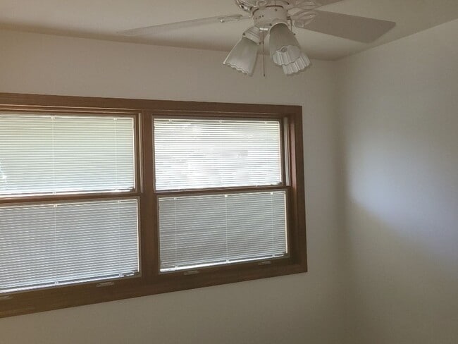 Photo - 1670 Fairmount Dr