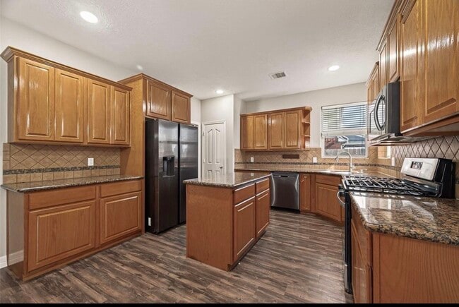 Photo - 14006 Martinique Ln