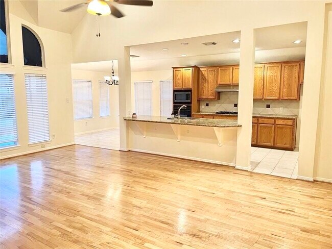 Photo - 17707 Cypress Laurel St