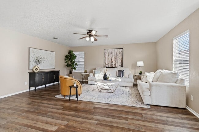 1412 Prairie Rock