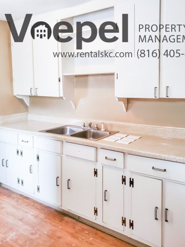 Photo - 5409-5411 Harrison St. Unidad 5411 Harrison St. 1F