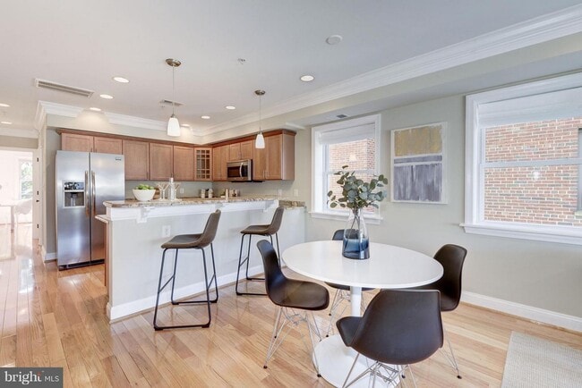 Photo - 5511 Colorado Ave NW Unit #402