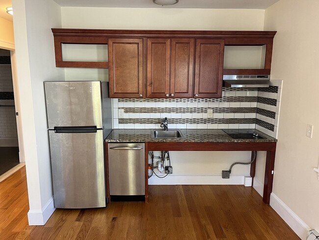 Photo - 2 Coburn St Unidad 2