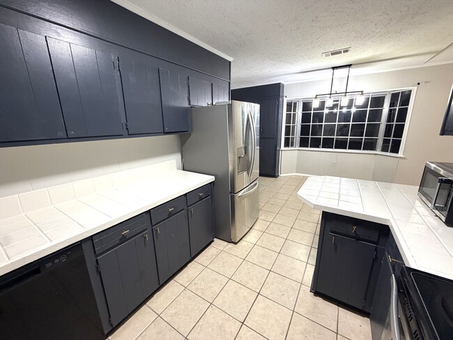 Photo - 5919 40th Ct