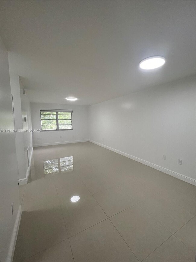 Photo - 17255 SW 95th Ave Unit 451