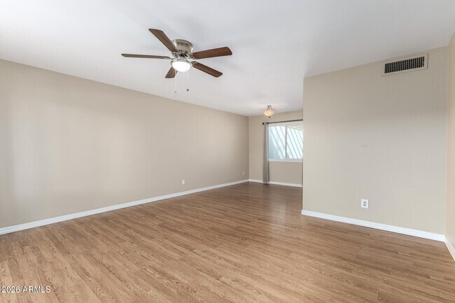 Photo - 5174 N 83rd St