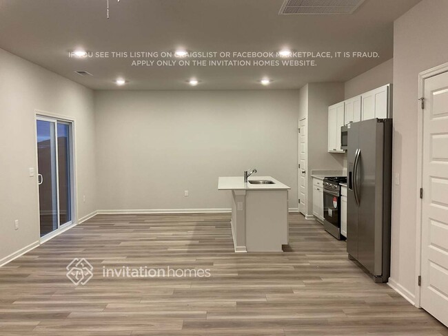 Photo - 5088 Mifford Dr Casa