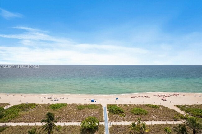 Building Photo - 9455 Collins Ave Unit 1208