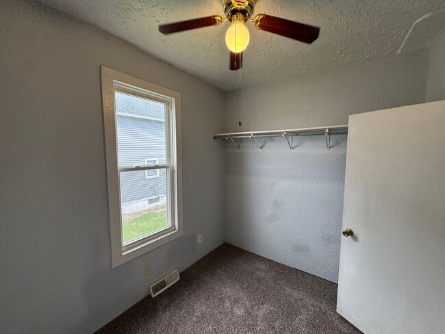 Photo - 428 7th St Unit 1